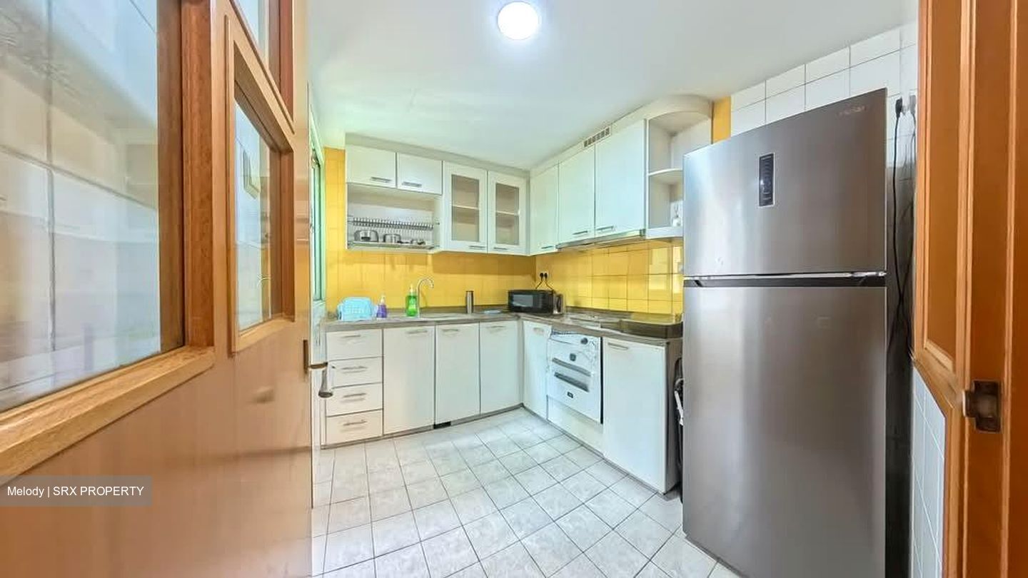 Queens (D3), Condominium #571598301